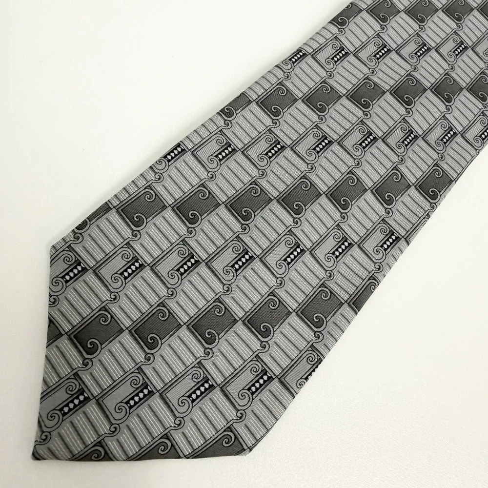 Gianni Versace Mens Tie Baroque Medusa Logo Gray Satin Silk 3 5/8